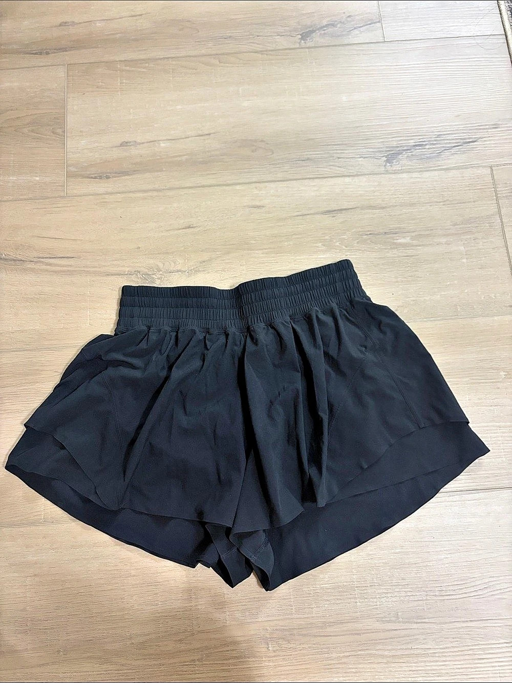 lululemon Shake It Out High-Rise Running Short 2.5" Black Medium